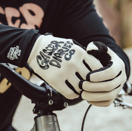 Gasser ‘Flat White’ Gloves